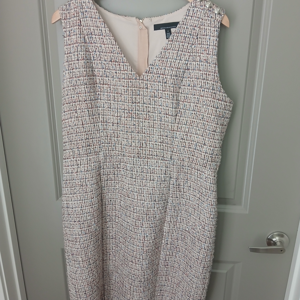 Sleeveless V-Neck Tweed Sheath Dress in Light Beige